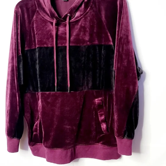 NWOT Champion Elite soft plush pullover sweatshirt - Picture 3 of 10